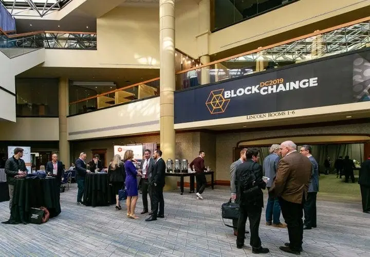 blockchange 8E1A0723